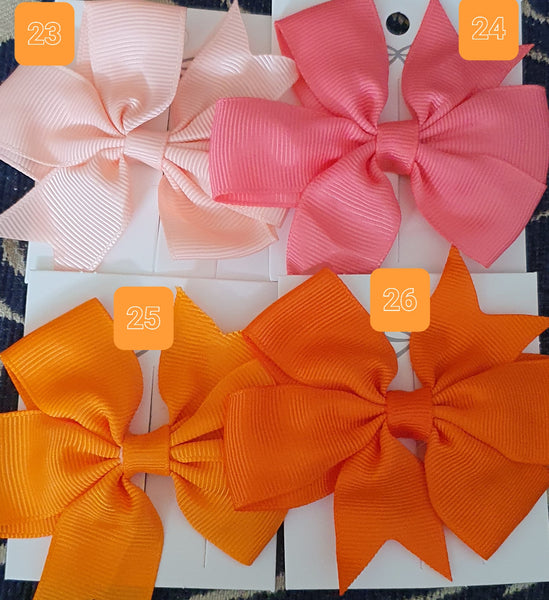 Small Bow single