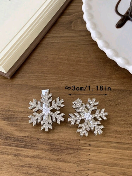 Rhinestone Snowflake Clips (2)