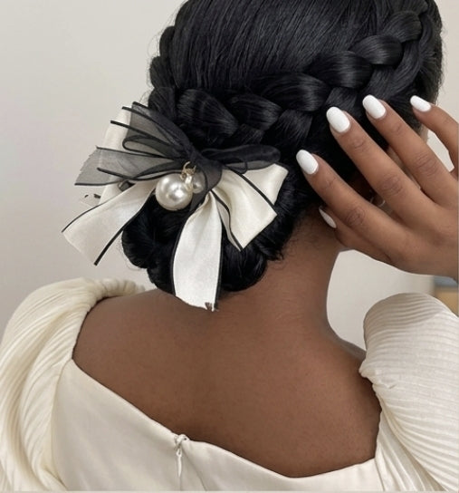 Black & White Bows Claw Clips