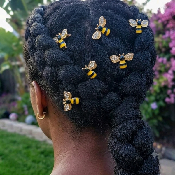 Bumble bee hair pins (2)